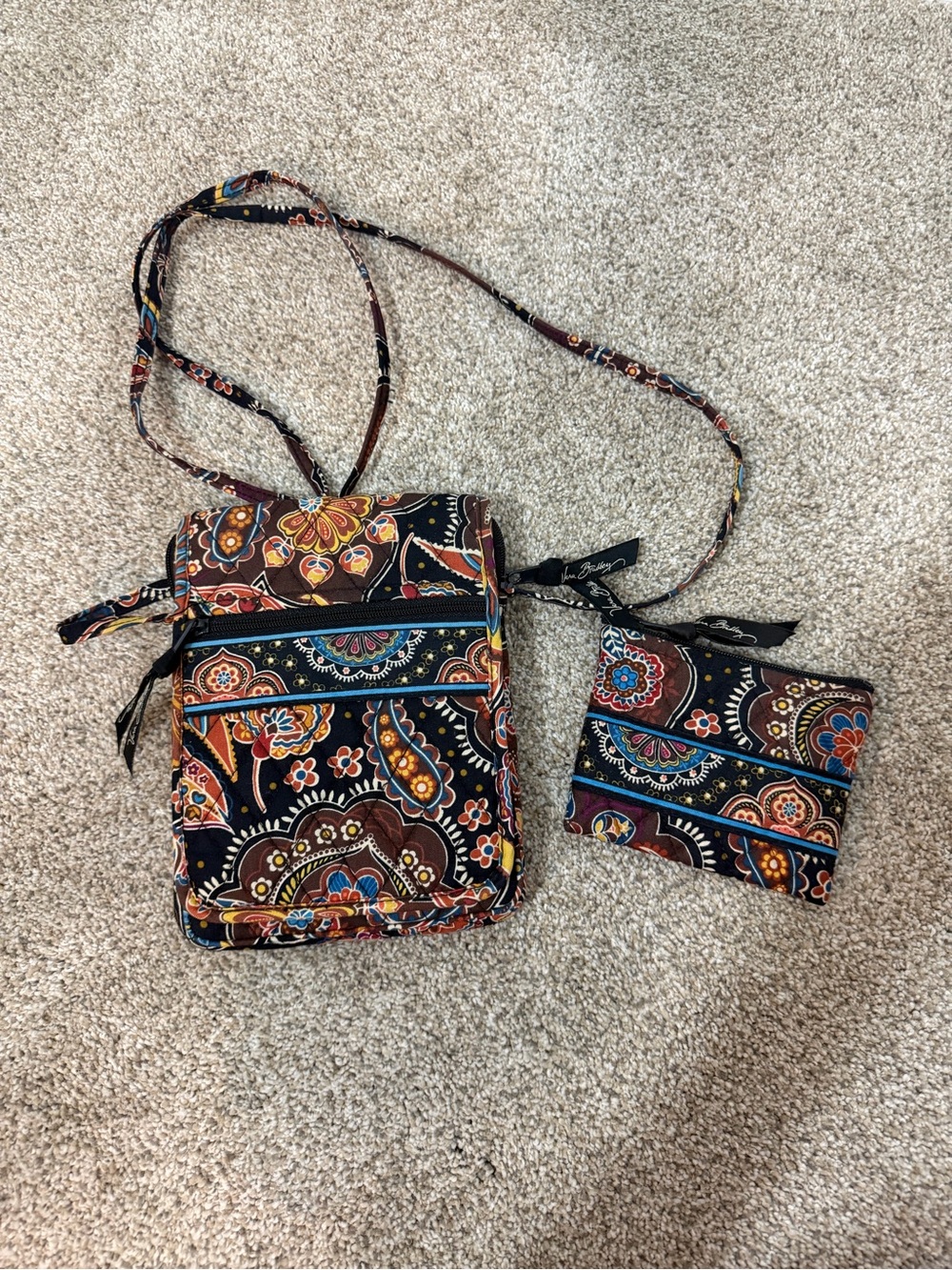 Vera Bradley Crossbody Bag and coin wallet in Multicolor